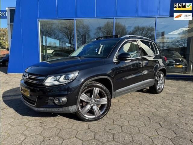 Zwart Gebruikt 2012 VW Tiguan Sport SUV | € 13.950 (Iets duurder) - Afbeelding 1/4