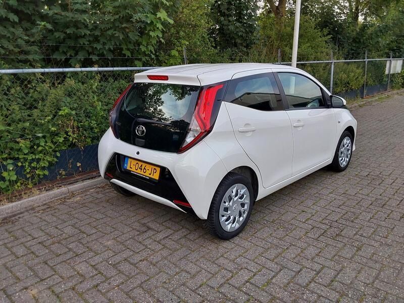 Occasion Toyota Aygo X-play 72 PK (52 kW) 2021 Wit Hatchback