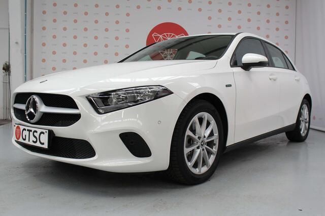Wit Gebruikt 2020 Mercedes A250 Sedan | € 26.500 (Super prijs) - Afbeelding 1/4