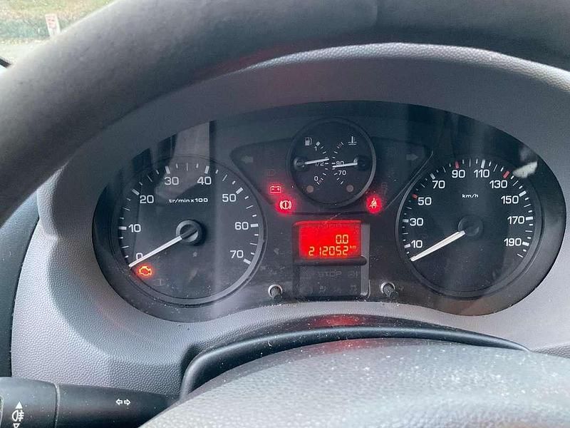 Occasion Peugeot Expert 90 PK (66 kW) 2012 Zwart Van