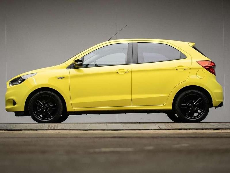 Geel Gebruikt 2017 Ford Ka Trend Hatchback | € 6.945 (Eerlijke prijs) - Afbeelding 1/4