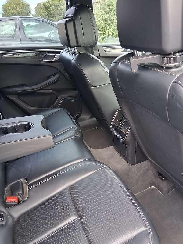 Wit Occasion 2015 Porsche Macan S Sport SUV | € 28.000 - Afbeelding 1/4