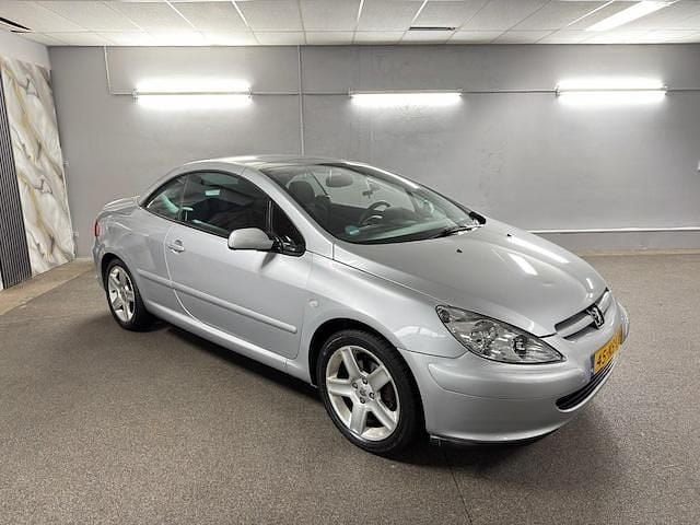 Occasion Peugeot 307 CC 2004 Grijs (metallic) Cabriolet