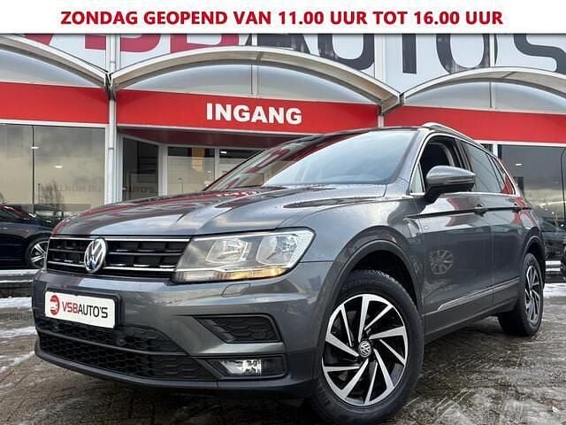 Grijs Gebruikt 2019 VW Tiguan SUV | € 21.450 (Super prijs) - Afbeelding 1/4