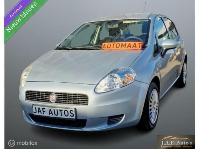 Grijs Gebruikt 2008 Fiat Grande Punto Hatchback | € 2.250 (Eerlijke prijs) - Afbeelding 1/4