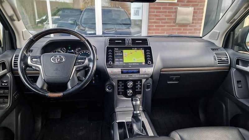 Occasion Toyota Land Cruiser Executive 2025 Blauw Van