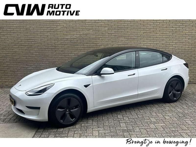 Wit Gebruikt 2019 Tesla Model 3 Standard Range Sedan | € 16.900 (Eerlijke prijs) - Afbeelding 1/4