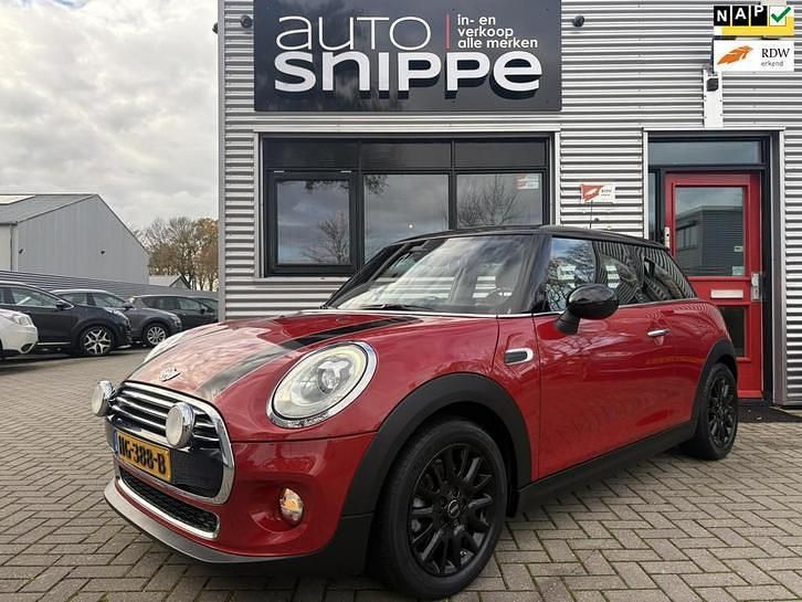 Gebruikt 2015 Mini Cooper Business Hatchback | € 10.950 (Goede deal) - Afbeelding 1/4