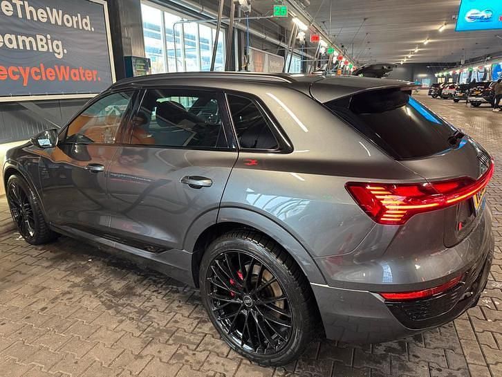 Occasion Audi Q8 e-tron 300 kW (408 PK) 2023 SUV