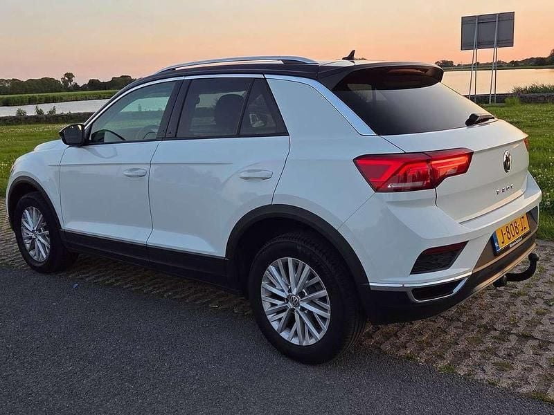 Wit Gebruikt 2020 VW T-Roc Style SUV | € 18.500 (Super prijs) - Afbeelding 1/4