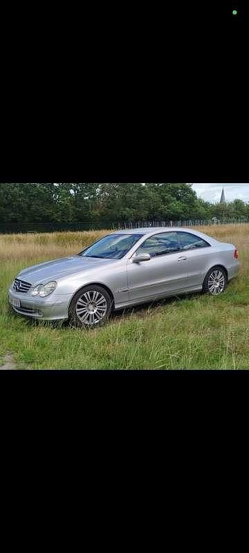 Grijs Gebruikt 2004 Mercedes CLK200 Elegance Cabriolet | € 3.999 (Duur) - Afbeelding 1/4