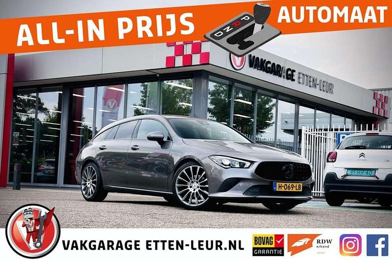 Grijs, metallic lak Gebruikt 2020 Mercedes CLA180 Shooting Brake Advantage Stationwagen | € 26.985 (Eerlijke prijs) - Afbeelding 1/4