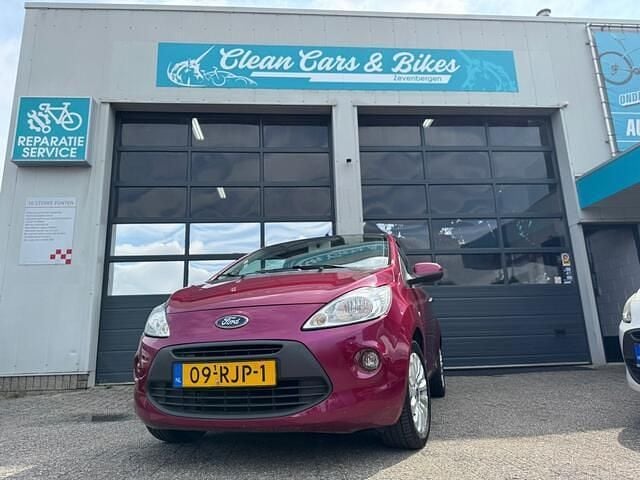 Rood Gebruikt 2011 Ford Ka Titanium X Hatchback | € 2.450 (Goede deal) - Afbeelding 1/4