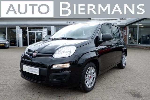 Zwart Gebruikt 2021 Fiat Panda Hatchback | € 12.495 (Iets duurder) - Afbeelding 1/4