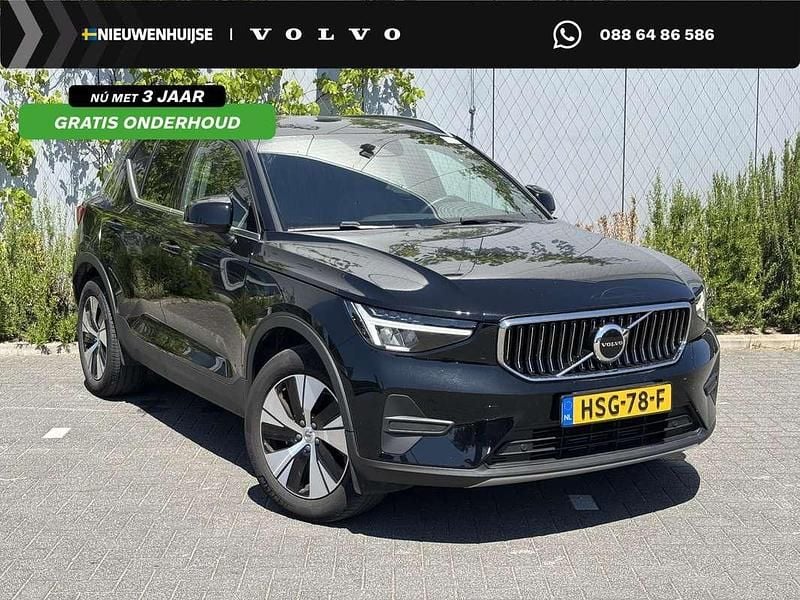 Zwart Gebruikt 2023 Volvo XC40 Inscription SUV | € 33.899 (Eerlijke prijs) - Afbeelding 1/4