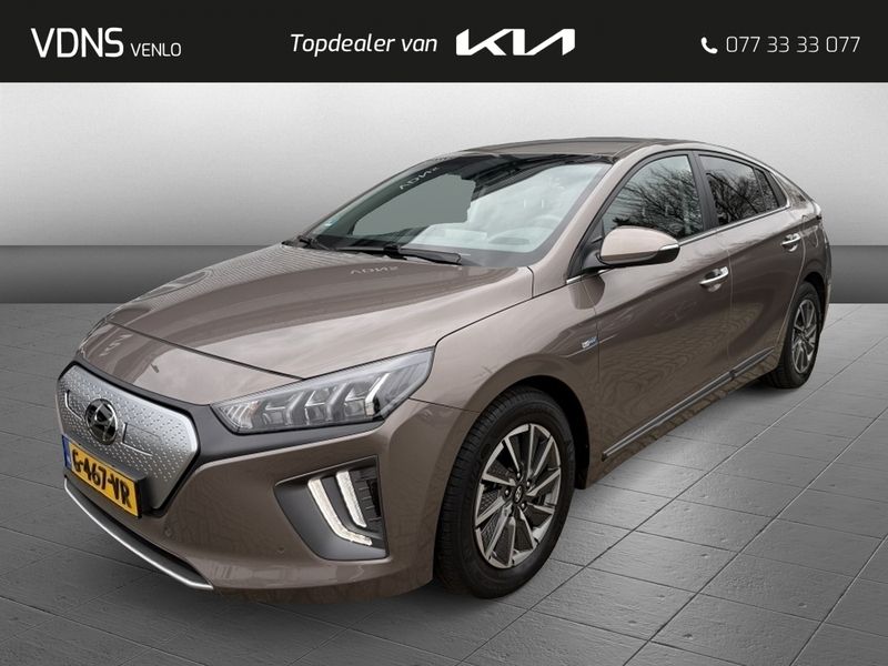 Bruin Gebruikt 2019 Hyundai Ioniq Premium Sedan | € 17.945 (Duur) - Afbeelding 1/4