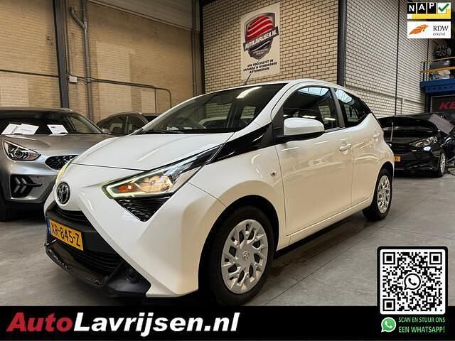 Occasion Toyota Aygo X-play 72 PK (52 kW) 2019 Wit Hatchback
