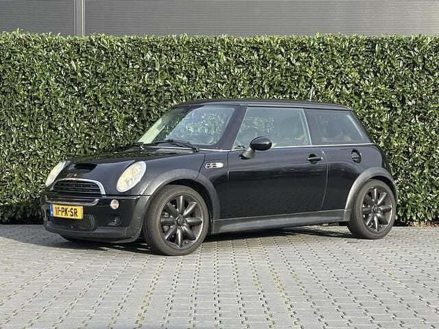 Zwart Gebruikt 2004 Mini Cooper S Chili Hatchback | € 1.450 (Super prijs) - Afbeelding 1/4