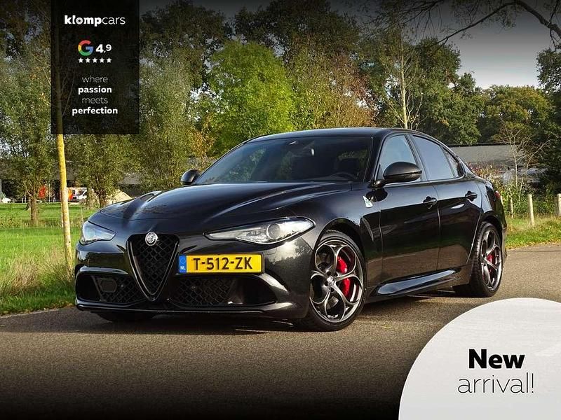 Zwart Gebruikt 2020 Alfa Romeo Giulia Quadrifoglio Sedan | € 67.880 (Iets duurder) - Afbeelding 1/4