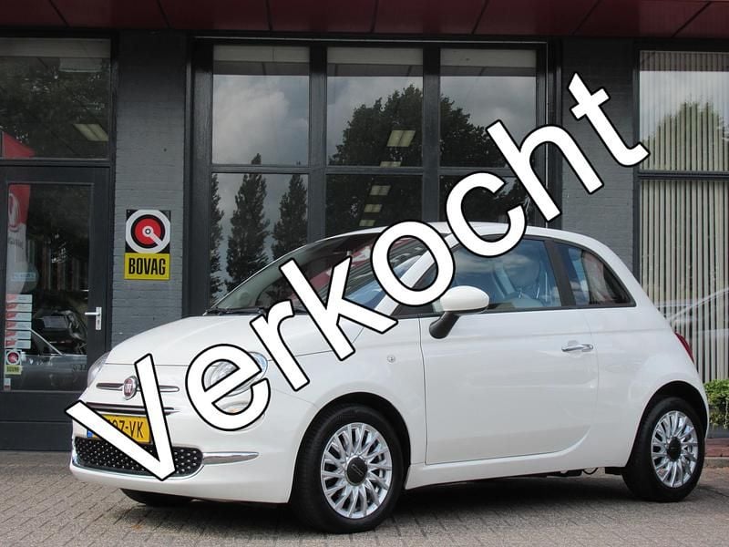 Wit Gebruikt 2020 Fiat 500 Lounge Hatchback | € 9.900 (Eerlijke prijs) - Afbeelding 1/4
