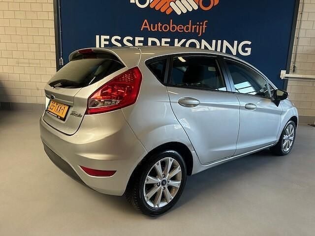Occasion Ford Fiesta 60 PK (44 kW) 2012 Grijs Hatchback