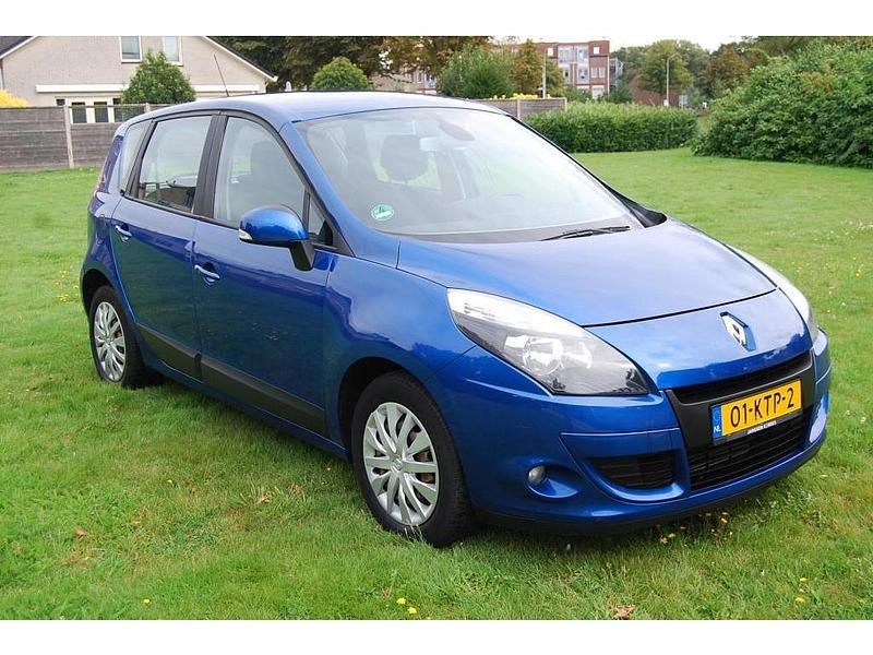 Occasion Renault Scénic III Expression 131 PK (96 kW) 2010 Blauw (metallic) MPV