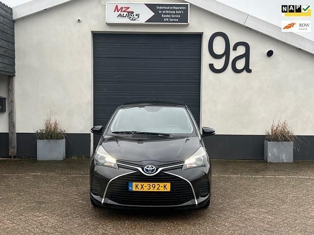 Occasion Toyota Yaris 74 PK (54 kW) 2016 Zwart Hatchback