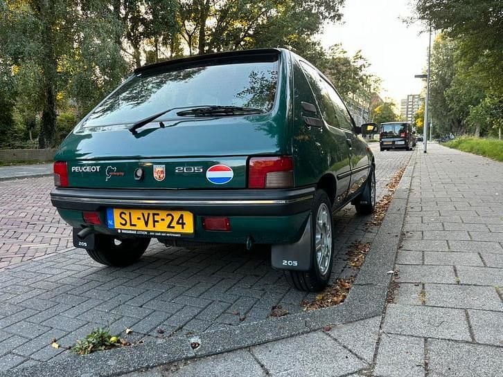 Gebruikt 1997 Peugeot 205 | € 2.000 (Eerlijke prijs) - Afbeelding 1/4