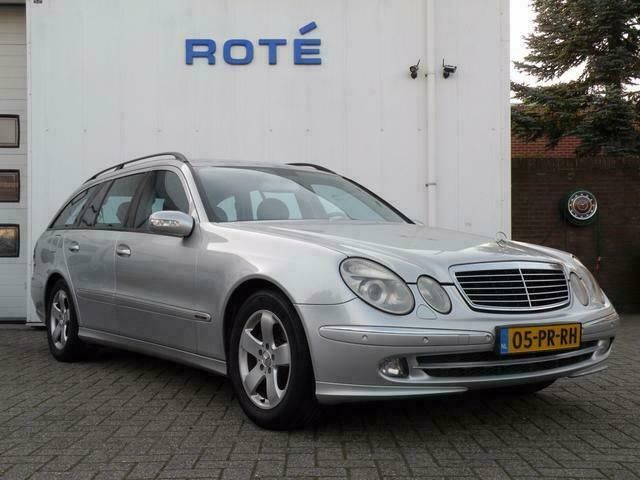 Grijs Gebruikt 2004 Mercedes E220 Avantgarde Stationwagen | € 2.750 (Eerlijke prijs) - Afbeelding 1/4
