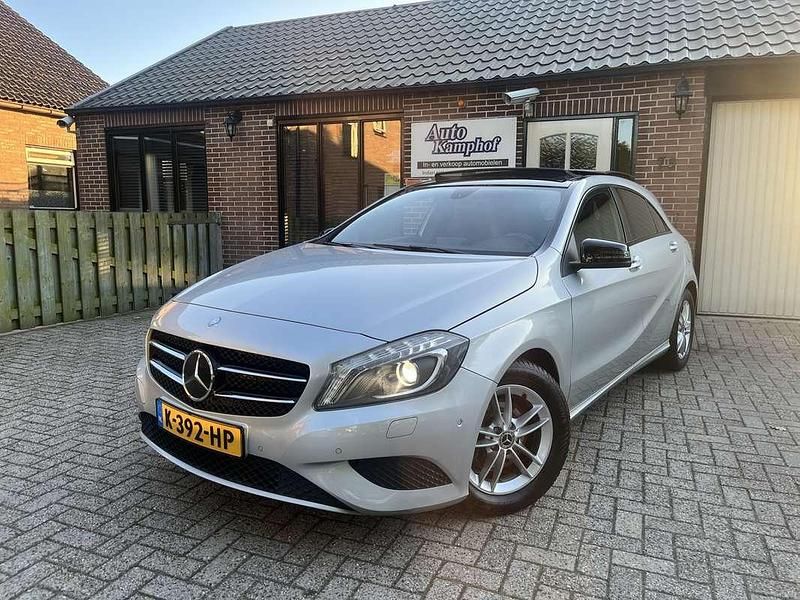 Occasion Mercedes A180 Ambition 123 PK (90 kW) 2012 Grijs Hatchback