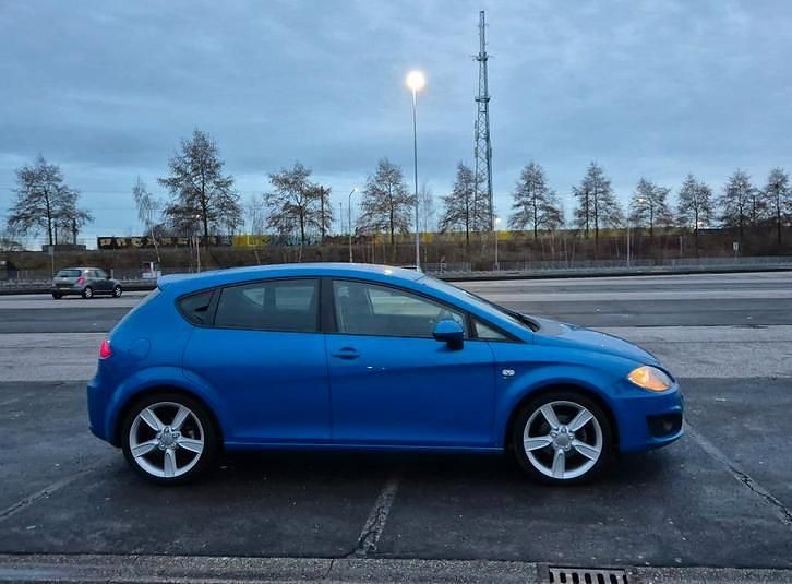 Occasion Seat Leon Sport 160 PK (117 kW) 2010 Blauw Hatchback