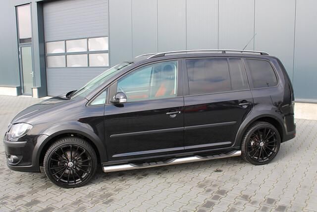 Occasion VW Touran 140 PK (102 kW) 2009 Zwart MPV