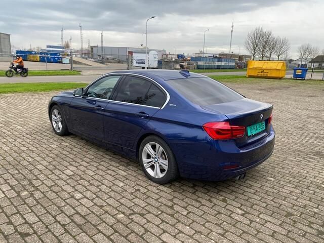 Occasion BMW 330 252 PK (185 kW) 2017 Blauw Sedan