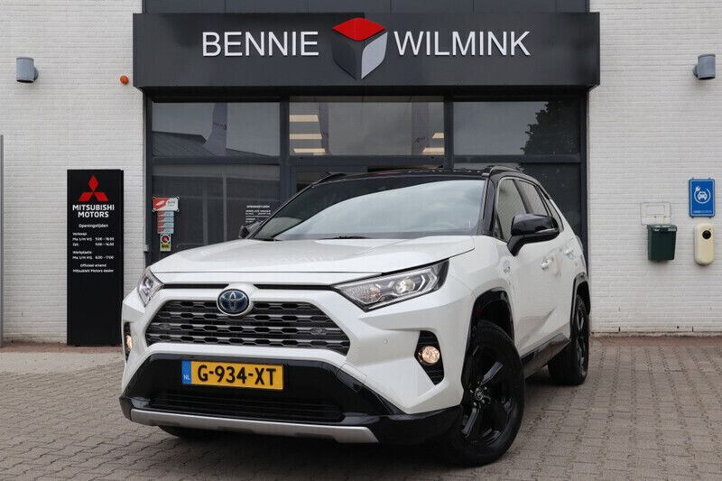 Gebruikt 2020 Toyota RAV4 Hybrid SUV | € 28.750 (Iets duurder) - Afbeelding 1/1