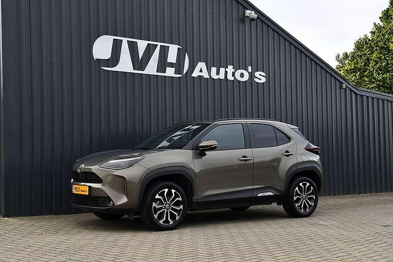 Groen Occasion 2025 Toyota Yaris Cross SUV | € 27.750 (Goede deal) - Afbeelding 1/4