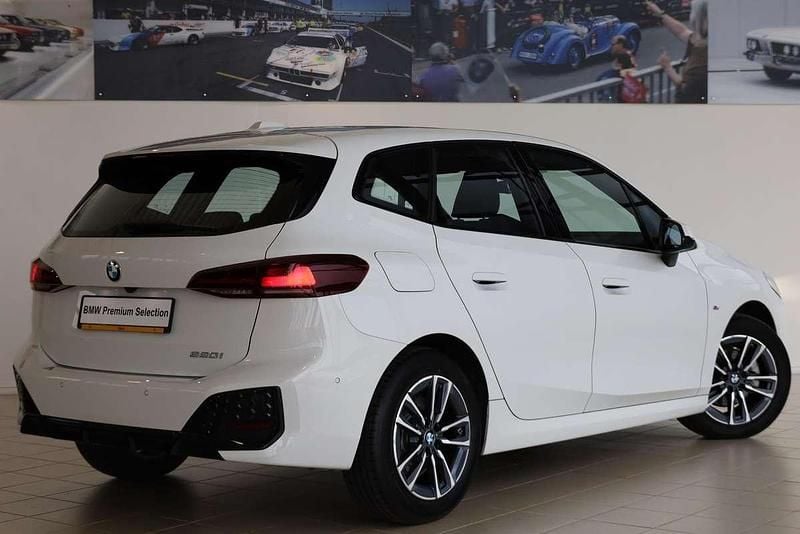 Occasion BMW 220 Active Tourer M Sport 170 PK (125 kW) 2025 Wit MPV