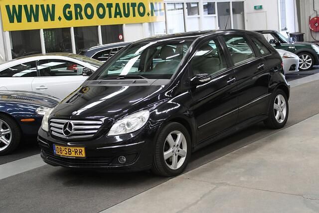 Zwart Gebruikt 2005 Mercedes B170 MPV | € 1.244 (Eerlijke prijs) - Afbeelding 1/4