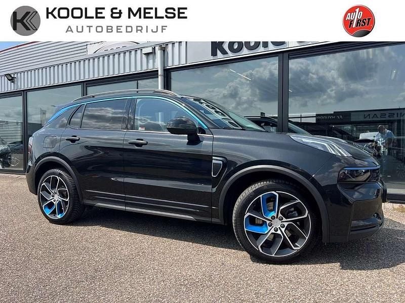 Zwart Gebruikt 2022 Lynk & Co 01 SUV | € 23.950 (Eerlijke prijs) - Afbeelding 1/4