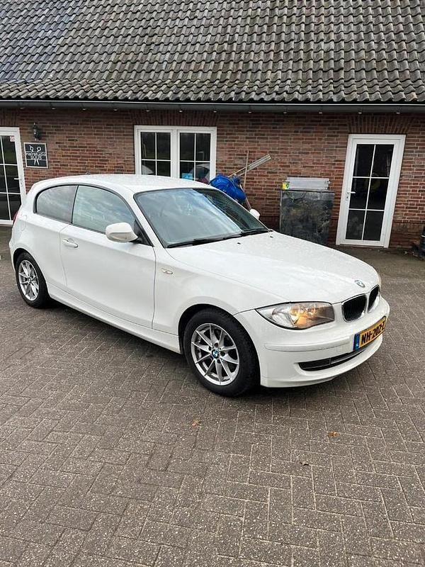 Occasion BMW 118 143 PK (105 kW) 2010 Hatchback