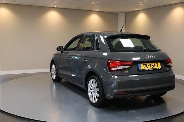 Occasion Audi A1 Sportback Sport 95 PK (69 kW) 2018 Grijs (metallic) Hatchback