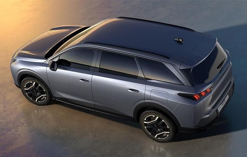 Nieuw Peugeot 5008 Allure 196 PK (144 kW) 2025 Grijs, metallic lak MPV