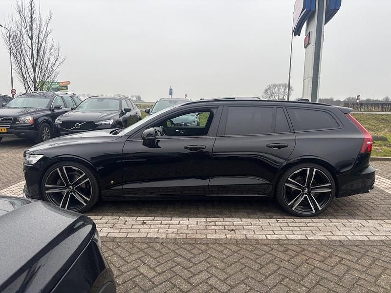 Occasion Volvo V60 R-Design 2022 Zwart Stationwagen