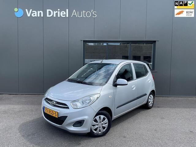Grijs Gebruikt 2012 Hyundai i10 Hatchback | € 4.490 (Eerlijke prijs) - Afbeelding 1/4
