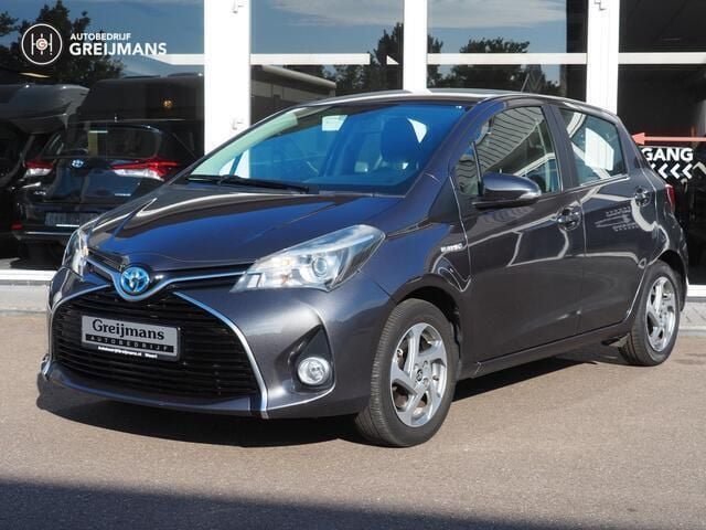 Grijs Gebruikt 2016 Toyota Yaris Trend Hatchback | € 12.750 (Goede deal) - Afbeelding 1/4