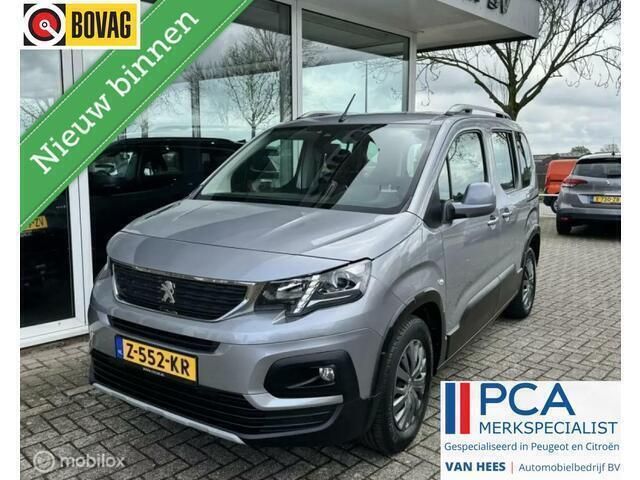 Grijs Gebruikt 2019 Peugeot Rifter Allure MPV | € 18.950 (Eerlijke prijs) - Afbeelding 1/4