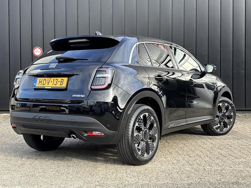 Occasion Fiat 600 La Prima 110 PK (80 kW) 2025 Zwart SUV