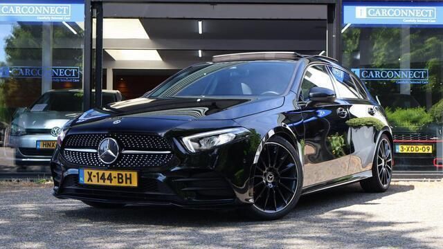 Zwart Gebruikt 2022 Mercedes A200 AMG line Hatchback | € 26.990 (Iets duurder) - Afbeelding 1/4