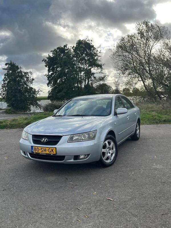 Gebruikt 2006 Hyundai Sonata Sedan | € 2.250 - Afbeelding 1/1