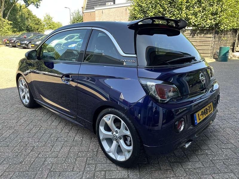 Occasion Opel Adam Rocks S 150 PK (110 kW) 2017 Blauw Hatchback