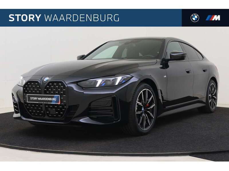 Zwart Nieuw 2025 BMW 420 Gran Coupé M Sport Coupé | € 80.200 (Eerlijke prijs) - Afbeelding 1/4